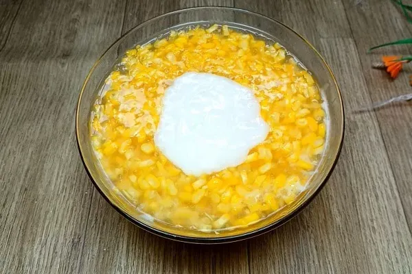 Chè bắp nước cốt dừa bột báng