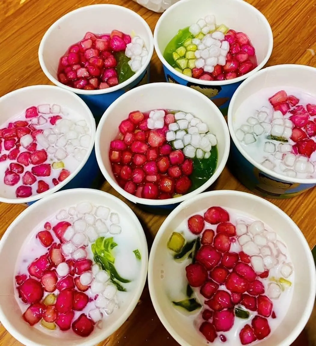 Quán chè Đà Lạt Tô Candy có menu đa dạng