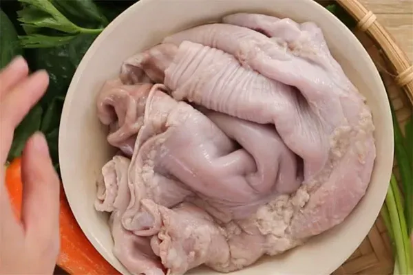 Mẹo chọn mua bao tử heo tươi ngon, không bị dai