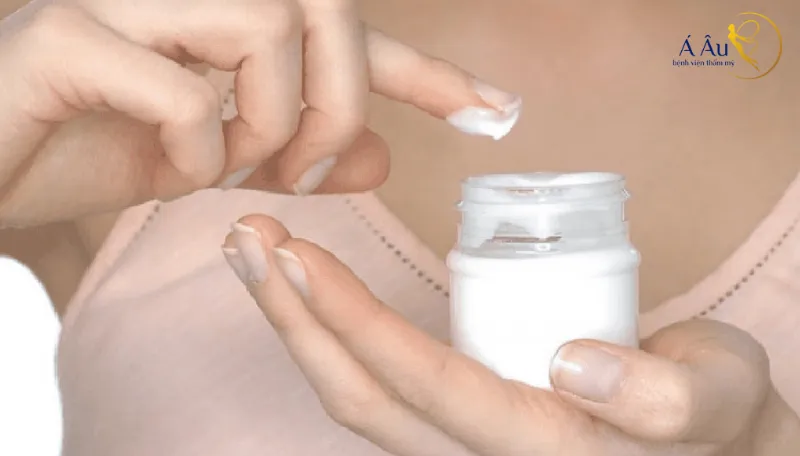 Lưu ý quan trọng khi sử dụng kem trộn