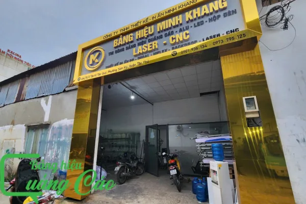 Đội ngũ thi công chuyên nghiệp giúp tối ưu hình ảnh cháo dinh dưỡng tại điểm bán