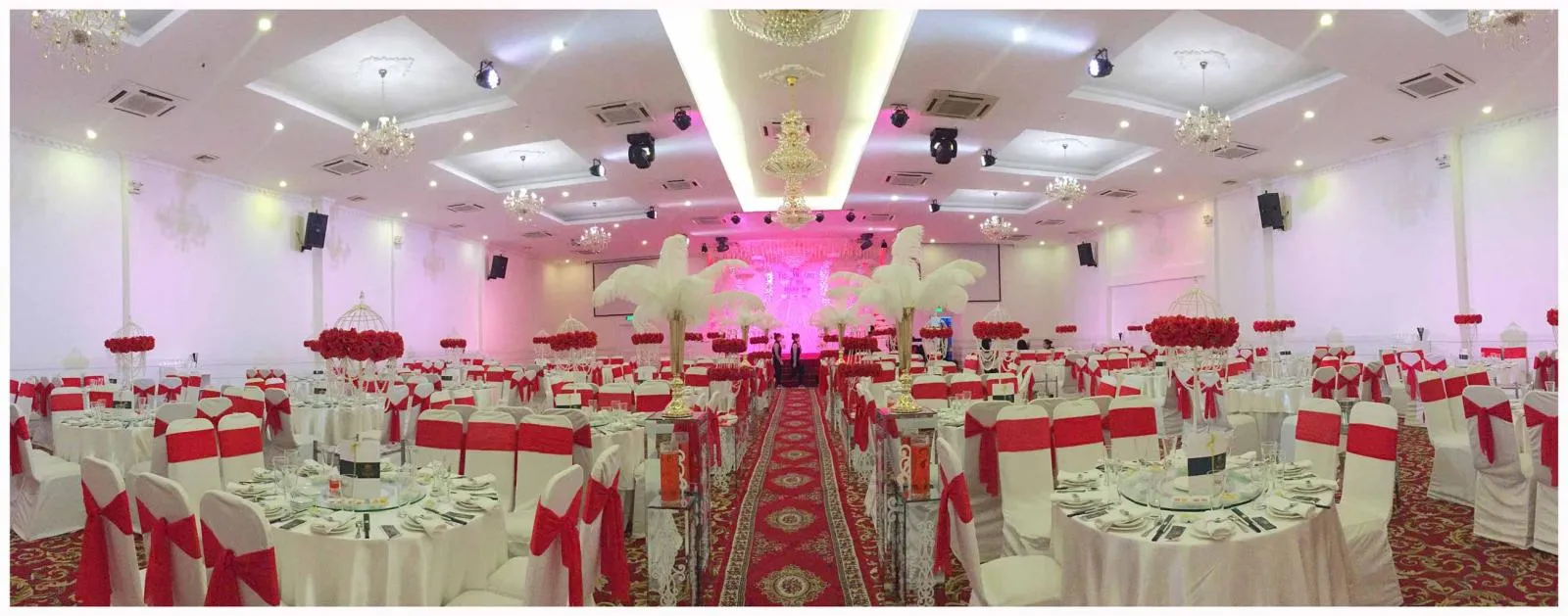 Không gian tiệc tại Five Star Palace