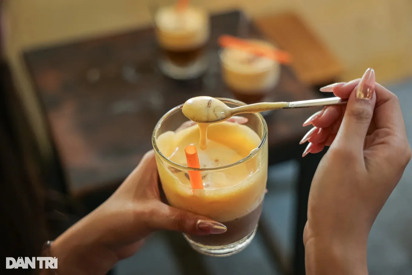 Cà phê trứng tại Cà phê Đinh