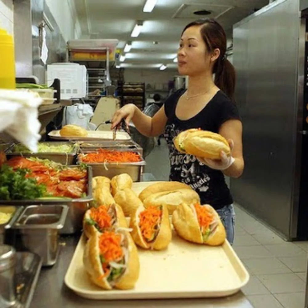 Mô hình xe đẩy bán đồ ăn sáng mang đi tiết kiệm chi phí