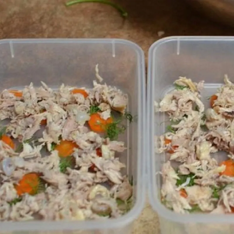 Lớp gelatin đầu tiên và trứng