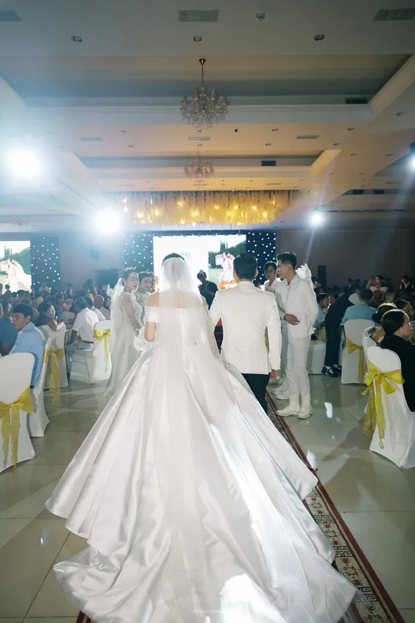 Sảnh cưới lung linh ngập tràn ánh sáng tại Vita Palace