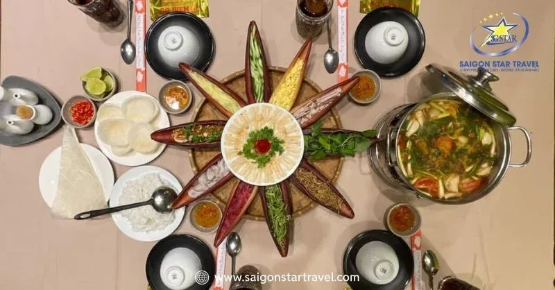 Món ăn tại Năm Dư