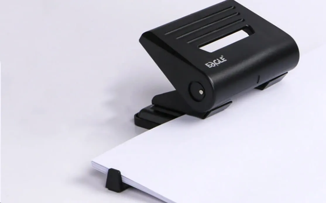 Dụng cụ bấm lỗ 837 Eagle