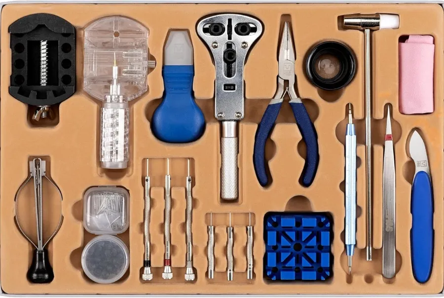 Dụng cụ sửa đồng hồ đa dạng theo phân khúc giá năm 2026