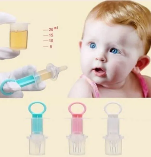 Những dụng cụ uống thuốc cho bé