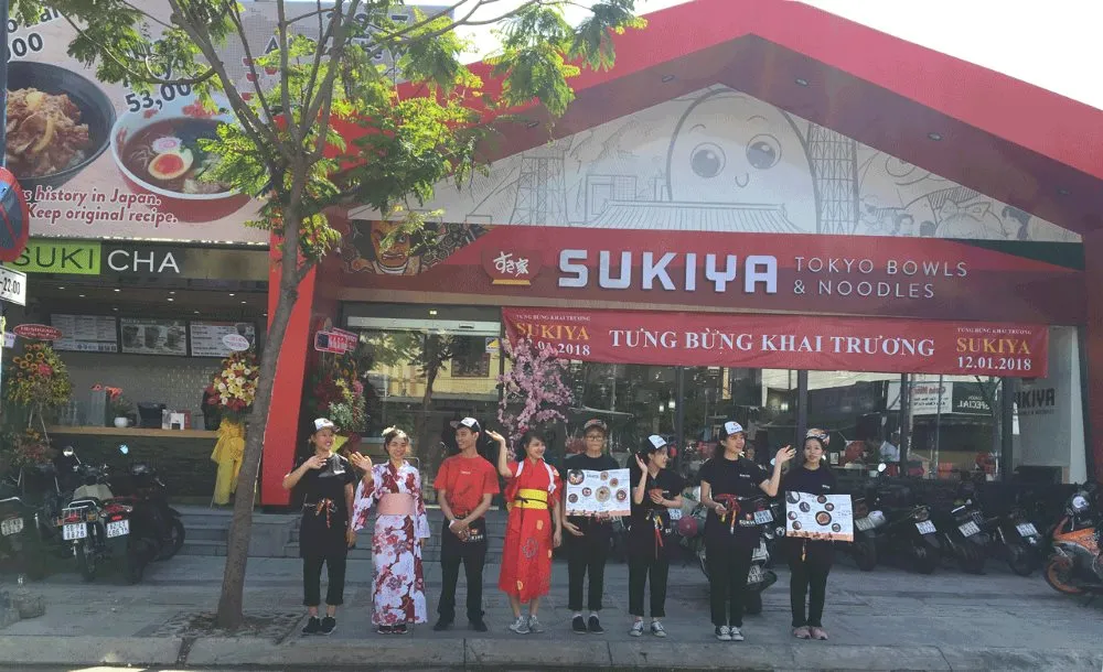 Sukiya là chuỗi nhà hàng món lẩu và nướng Nhật Bản nổi tiếng