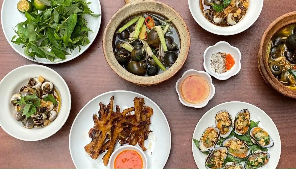 Bếp Ốc Sài Gòn - Thế giới ốc và hải sản đa dạng tại Quận 3