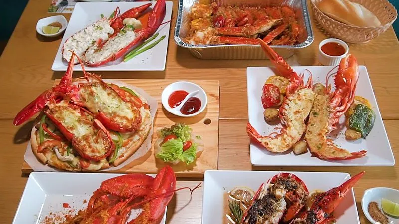 Lobster Bay - quán hải sản quận 3 chuyên tôm hùm Alaska và sốt Cajun