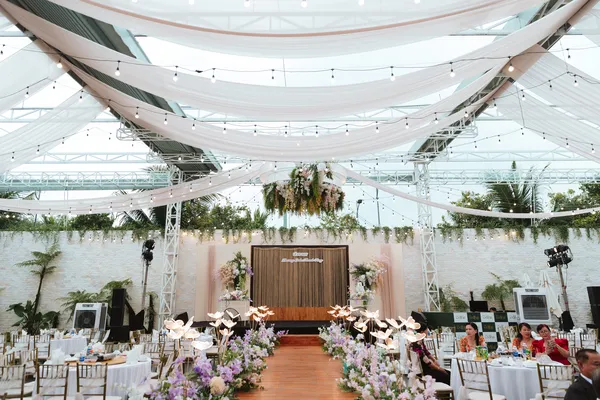 Trang trí tiệc cưới tinh tế tại không gian mở Diha Garden