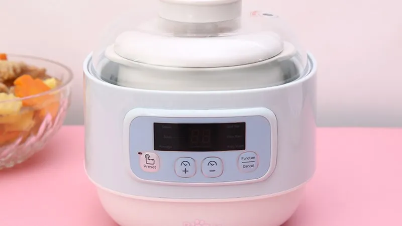 Nồi nấu chậm Bear 0.8 lít DDZ-A08G2 tích hợp công nghệ làm nóng PTC