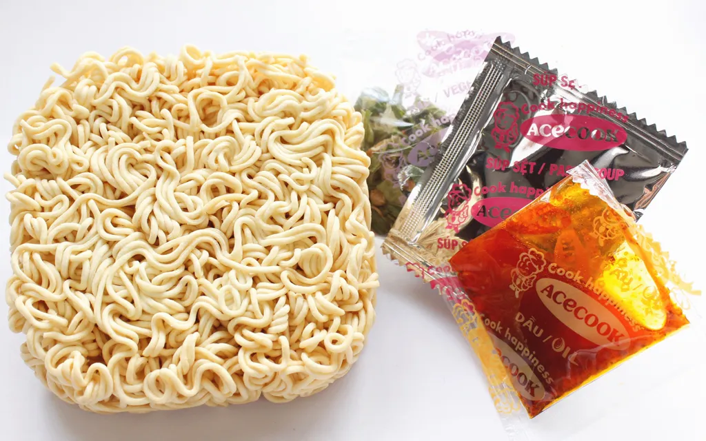 mÃ¬ 3 Miá»n bao nhiÃªu calo