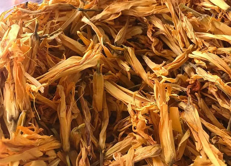 Hoa hiên phơi khô