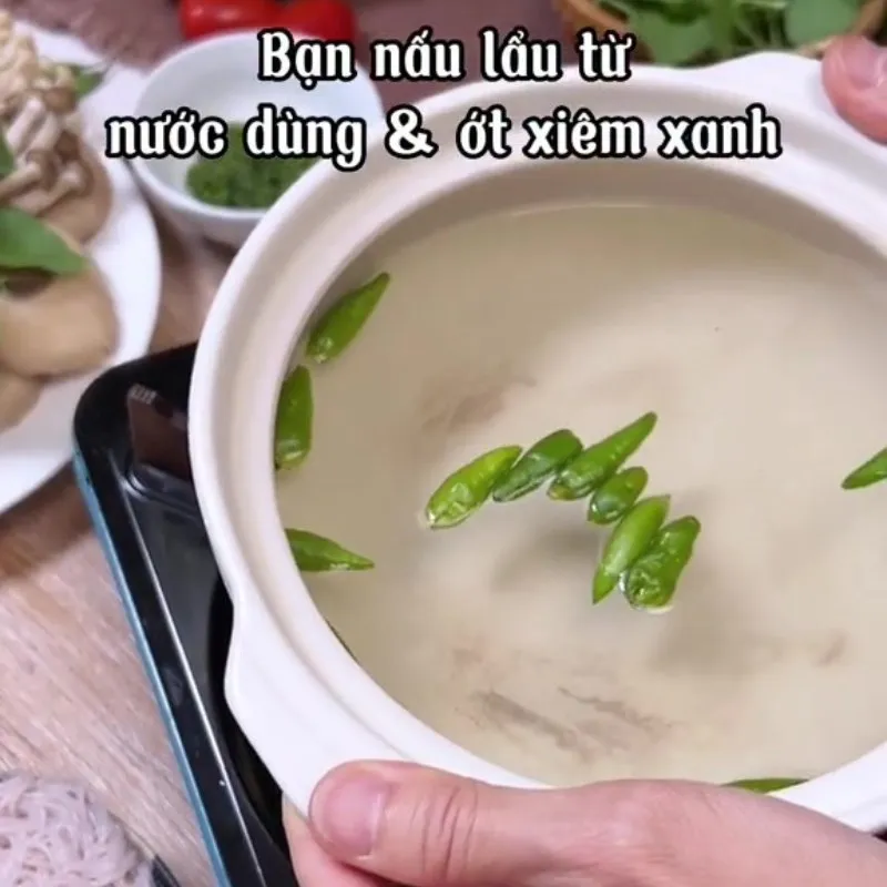 Lẩu nấm lá é