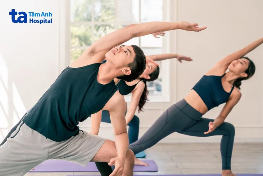 Hoạt động thể thao thường xuyên hỗ trợ cải thiện sinh lý nam giới