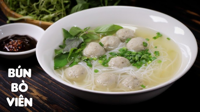 Cách Nấu Nước Lèo Hủ Tiếu Bò Viên Chuẩn Vị Người Hoa Thơm Ngon, Trong Vắt
