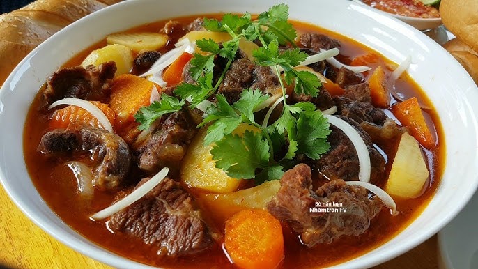 Cách Nấu Lagu Sườn Heo Thơm Ngon Đậm Vị Chuẩn Pháp Tại Nhà