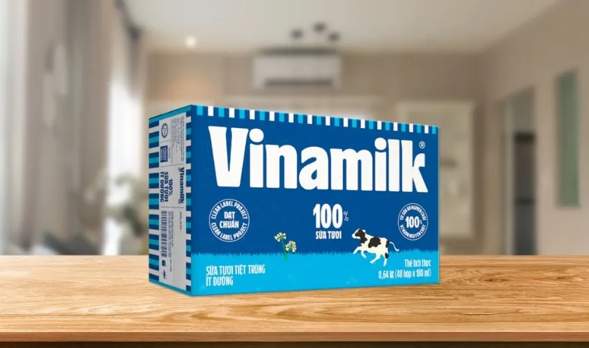 Thùng 48 hộp sữa tươi tiệt trùng Vinamilk ít đường 180 ml (từ 1 tuổi)