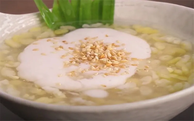 Món chè ngô đậu xanh thanh mát cho ngày hè