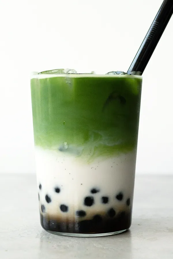 Matcha Bubble Tea kết hợp trân châu đen dai giòn đầy hấp dẫn cho thực khách