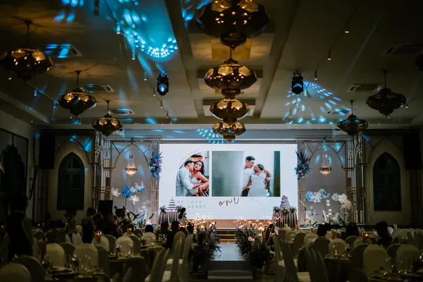 Không gian sảnh tiệc hiện đại tại nhà hàng Sesan Bình Dương