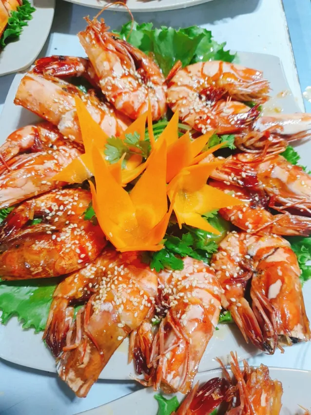 Hải sản tươi sống tại Thủy Ngân