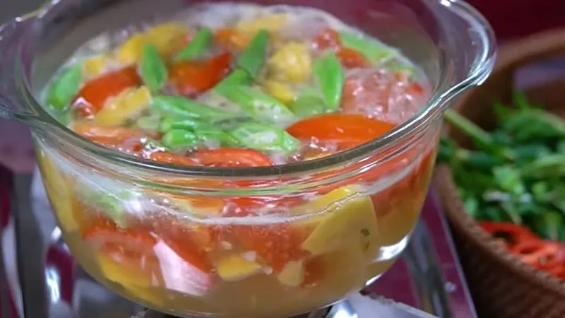 Nấu canh chua cá lóc