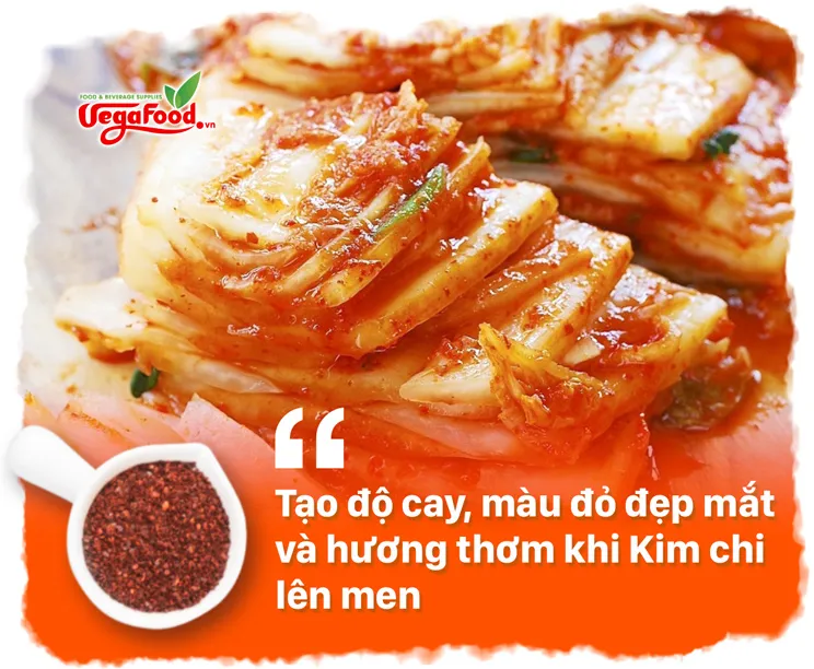 Bột ớt vảy lớn là nguyên liệu cốt lõi tạo nên linh hồn cho món kim chi cải thảo