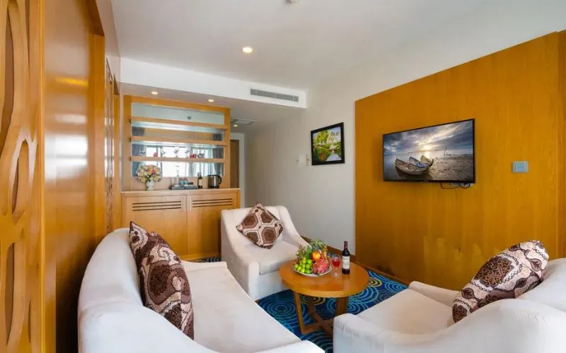 Phòng khách Suite