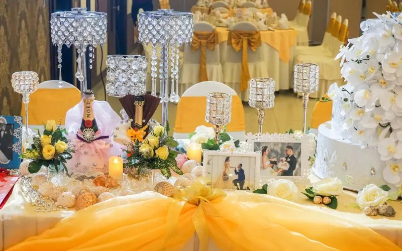 Không gian tiệc cưới