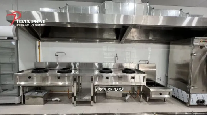 Khu nấu nướng, chế biến món ăn