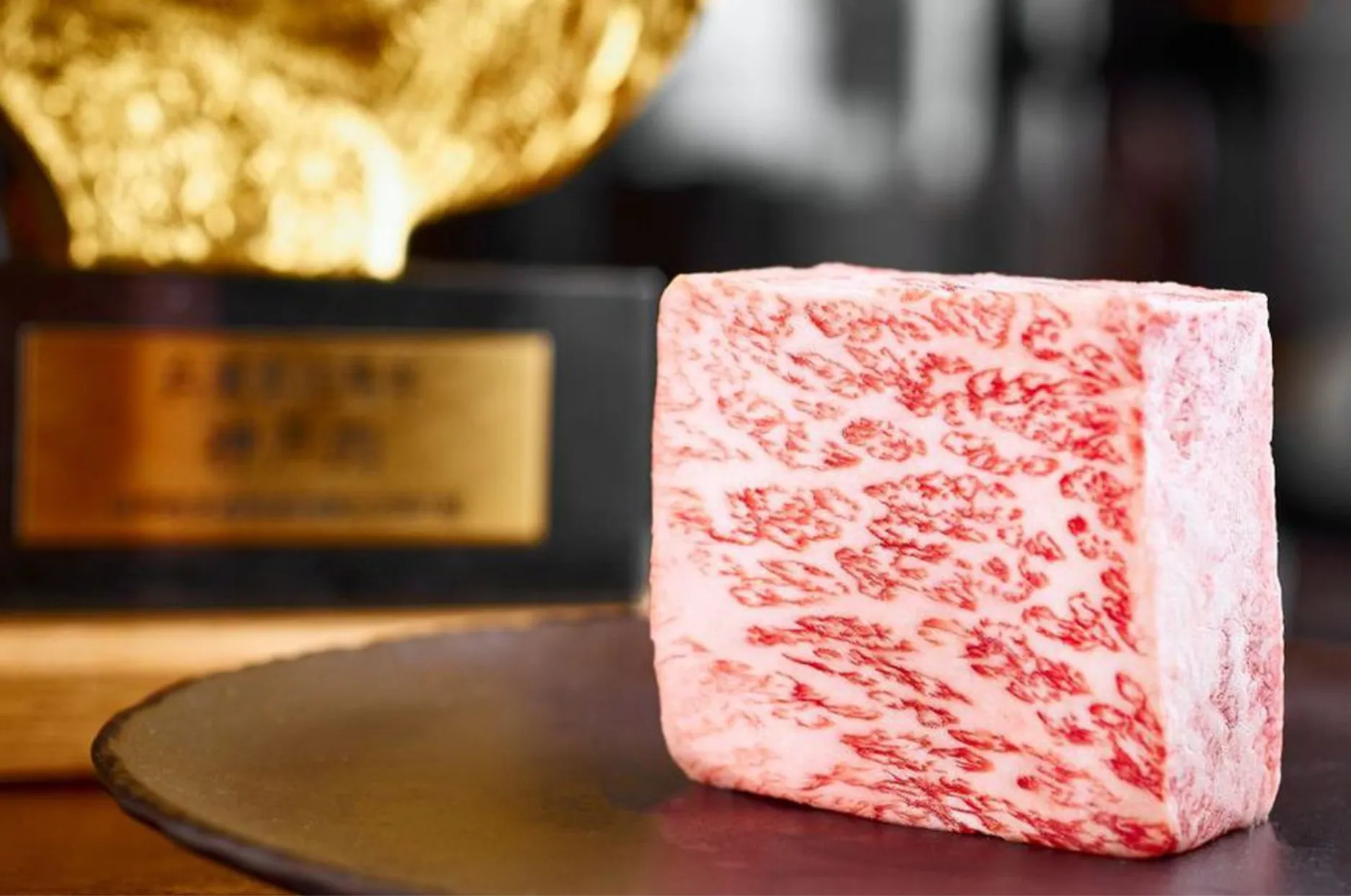 Thịt bò Kobe với hệ thống phân cấp từ A1 đến A5