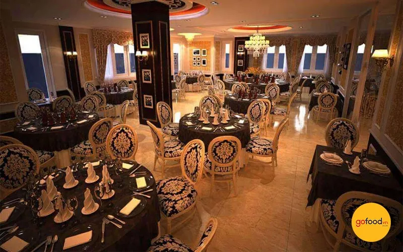 Lạc vào lâu đài cổ phong cách Pháp