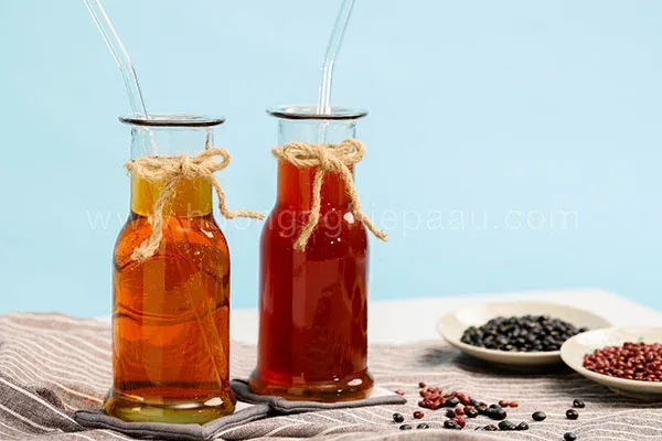 Làm nước đậu đen rang là phương pháp detox tự nhiên hỗ trợ cải thiện vóc dáng