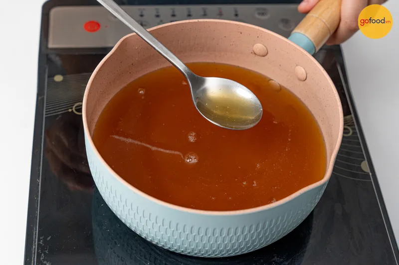 Nước ngâm bắp bò màu nâu cánh gián đẹp mắt