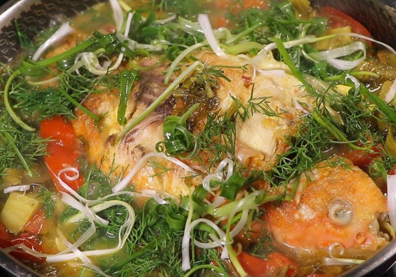 Hướng Dẫn Chi Tiết Cách Nấu Lẩu Cá Trắm Ngon Chuẩn Vị Tại Nhà