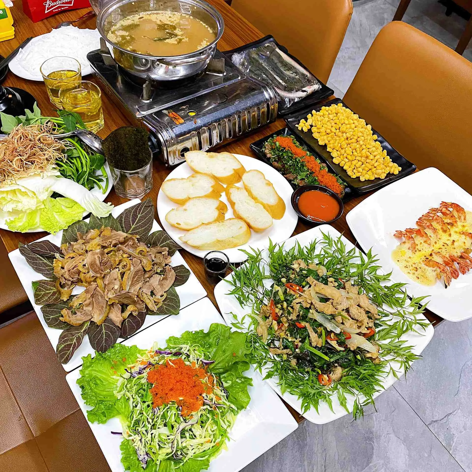 Lẩu cá kèo Hải Phòng nổi tiếng tại Ba Tài Quán