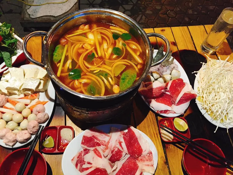 Nồi lẩu Hải Phòng bắt mắt, đã ăn là ghiền