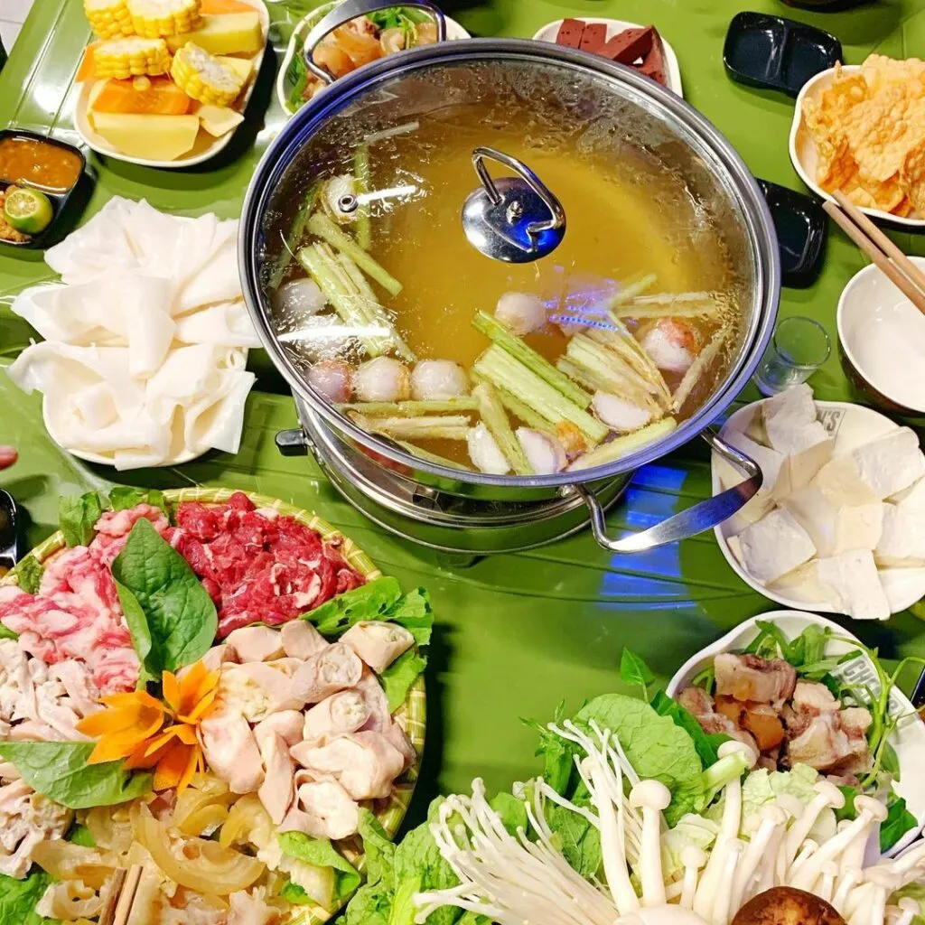 Nguyên liệu luôn tươi ngon, sạch sẽ