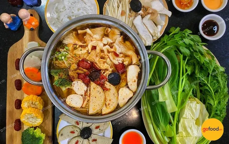 Nguyên liệu nấu lẩu Thái chay đầy đủ, tươi ngon