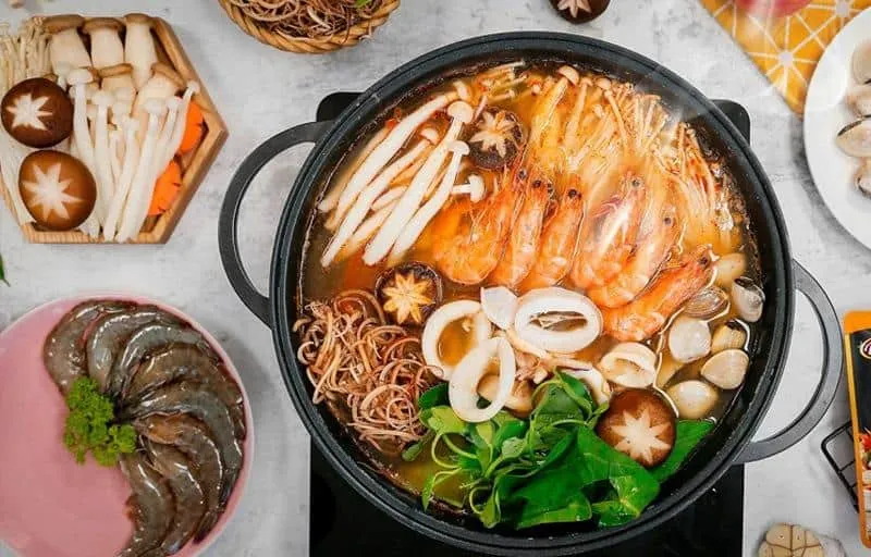 cách nấu món lẩu ngon Thái chua cay hấp dẫn