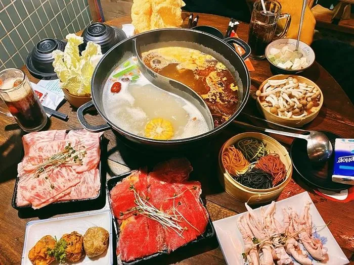 Măng Đen Lữ Quán