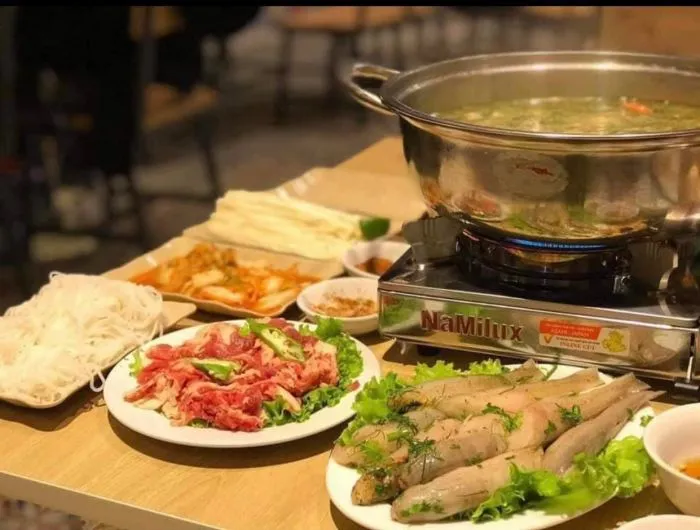 Lẩu khế Mộc Hên - Món lẩu đặc sản Nghệ An