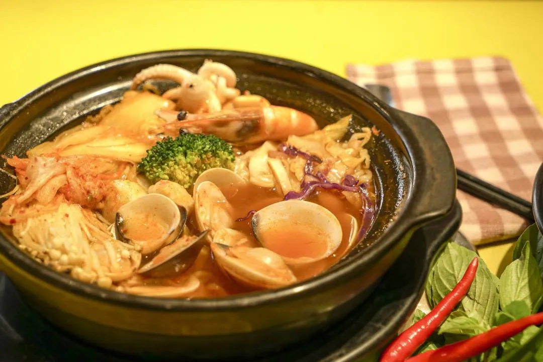 Cận cảnh tô mì Mỹ Nam Ngư trứ danh