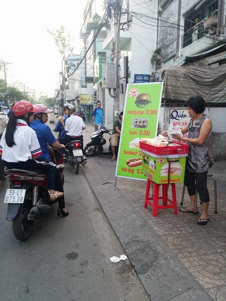 Lựa chọn địa điểm vàng để mở quán bán đồ ăn sáng nhanh tại Sài Gòn