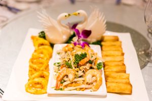 Món Khai Vị Là Gì? Khám Phá Nghệ Thuật Mở Đầu Bữa Tiệc Việt